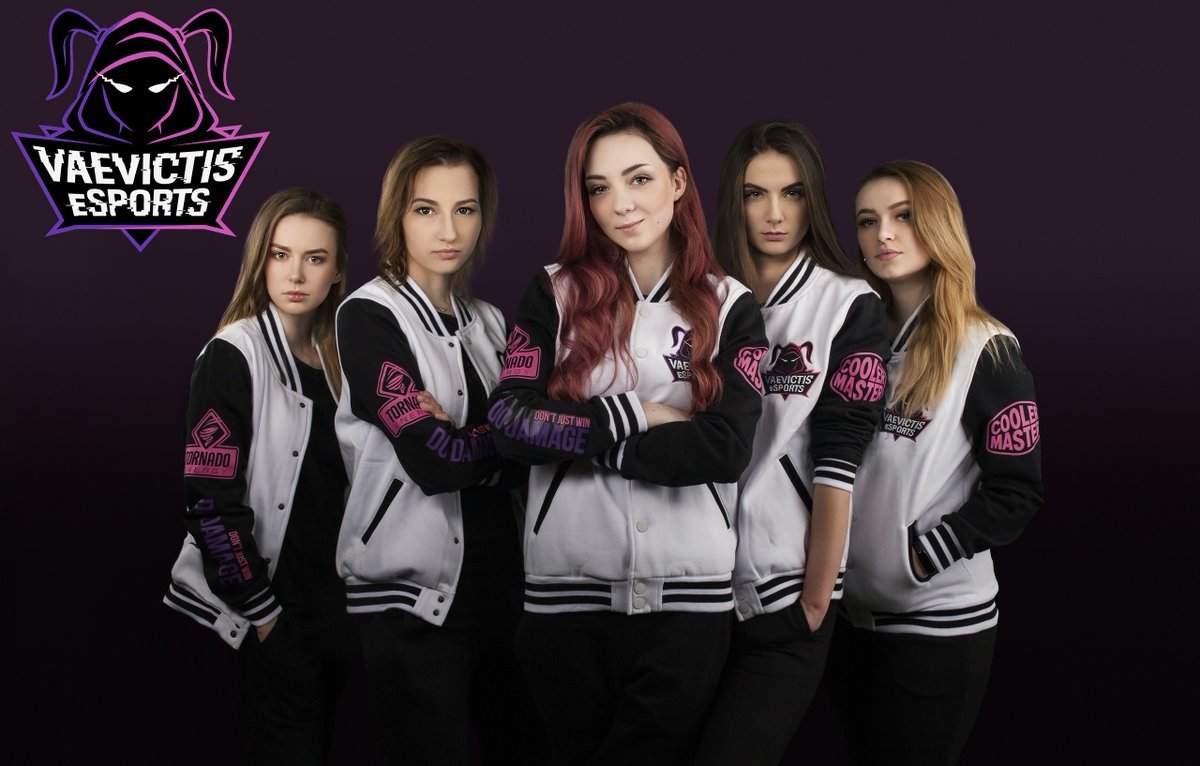 LOL独联体赛区组建全女子战队 美女选手征战顶级联赛