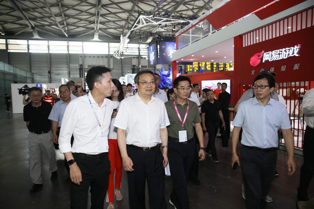 2019ChinaJoy首日，中宣部副部长梁言顺等领导莅临参展企业展台