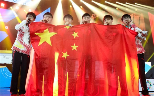 中国电竞市场人才缺口50万 如何将热爱转变为职业?