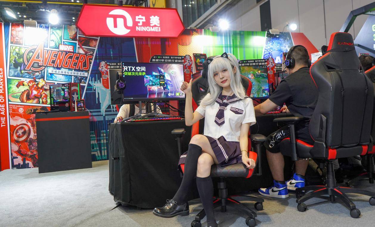 宁美引爆BW2021，美少女UP主+漫威正版授权主机惊艳亮相！