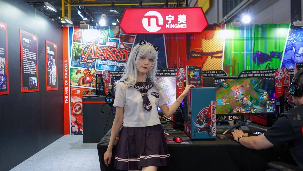 宁美引爆BW2021，美少女UP主+漫威正版授权主机惊艳亮相！