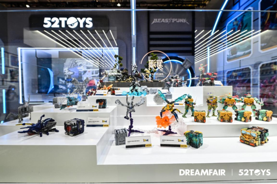 52TOYS北京国际原创收藏玩具展：新玩法让与会者满载而归