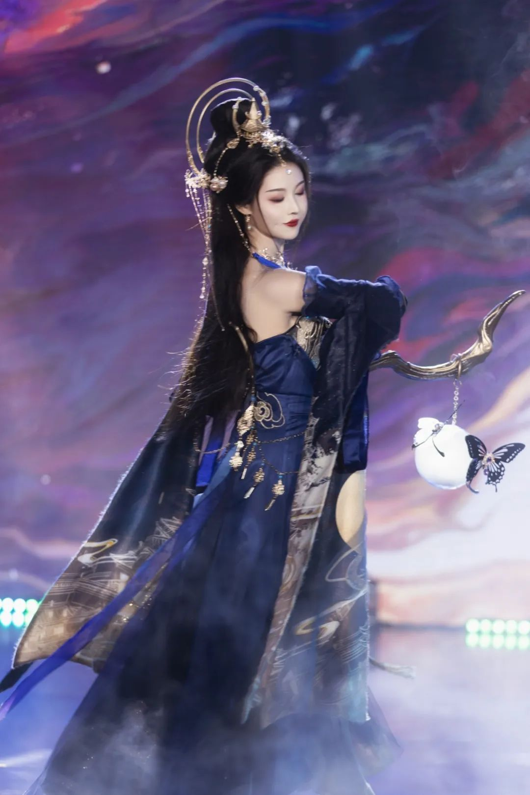 杭州国漫第一美女火出圈，网游锐评：比Angelababy的精灵公主还要美！