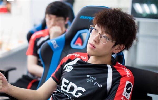 《LOL》6月15日前瞻 EDG能否复仇IG