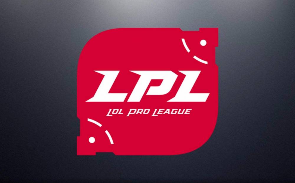 《LOL》LPL今日赛果影响：WE、OMG谁赢进季后赛，FPX在2到3位徘徊